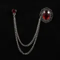 Elegante spilla a catena in argento con cristalli rossi sfaccettati e filigrana - Argento con Gemma Ovale Rossa (Stile 5)