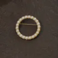 Elegant vintage gold circular brooch with white pearls in baroque palace style - Round Full Pearl Encircled Style