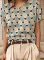 Vintage blaues Kurzarm-Strickoberteil mit Rautenmuster und braunen Herzen, Rundhals - S / Oberteile / Hellblau & Beige Argyle mit braunen Herzen (QZDX71)