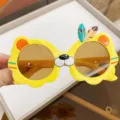 Jolies lunettes de soleil tigre jaune pour enfants avec verres bruns et protection UV - Jaune