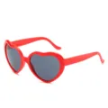 Elegantes gafas de sol rojas con forma de corazón y lentes oscuras para San Valentín - Rojo