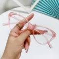 Gafas de gato rosas con filtro de luz azul y montura transparente - Marco Rosa Transparente Lente Blanco