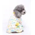 Baumwolle Hundebekleidung Schlafanzug Vierbeiner mit süßem Buchstabenprint und gelbem Welpen. - M / Vierbeiniger Jumpsuit (Buchstaben Tier-Druck)