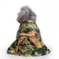 Abito mimetico per cani con grande fiocco dorato, perfetto per piccoli animali. - XS / Vestiti / Mimetico Classico (XZD293)