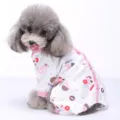 Süßer Welpen Pyjama vier Beine, weißer Baumwoll Haustier Overall mit rosa Auto und Boot Druck. - S / Vierbeiniger Jumpsuit (Rosa Auto Pünktchen-Druck)