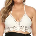 Detailaufnahme eines weißen handgehäkelten Halter-Bikini-Oberteils für große Größen - Einheitsgröße / Oberteile / Weiß