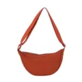 Elegante bolso bandolera de nailon rojo anaranjado en forma de media luna con correa - Naranja