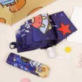 Ombrello automatico per bambini a tema spazio con simpatici astronauti e razzi colorati - Automatico a 3 pieghe / Cielo Stellato-Blu Scuro