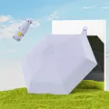 Tragbarer lavendelfarbener UV-Schutzkapselschirm für Sonne und Regen - 6-Speichen mit Box / Hellviolett