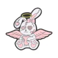 Broche en émail lapin ange blanc avec ailes roses et détails de cœur - Lapin Ange Gothique Sombre (QHXZ6845)