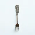 Elegant rose-shaped handle stainless steel fruit fork for dessert and coffee. - Fork / Silver