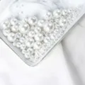 Weiße ABS Perlen lose gemischte Größen für DIY Halskette Armband Schmuckherstellung Zubehör. - 3 mm ca. 50.000 Stück / Weiß