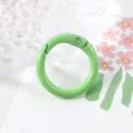Anillo de resorte de metal verde, cierre de resorte abrible colorido para joyas y accesorios. - Verde Claro