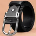 Cintura classica in pelle nera da uomo con fibbia ad ardiglione argentata elegante. - 120cm / Nero (Fibbia Argentata)