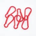 Set aus leuchtend rot lackierten Karabinerhaken in Kürbisform für Schlüsselanhänger und Taschen - 1 Stück/Packung / Rot