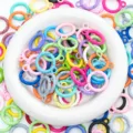 Kleurrijke gelakte veerringen karabijnhaken voor DIY handgemaakte sleutelhanger accessoires. - 10