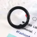 Primer plano de la hebilla de resorte de 23mm de aleación de zinc negro para accesorios DIY - Negro (FL0739)