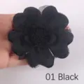 Dettaglio di un fiore in organza nera fatto a mano per accessori di abbigliamento fai da te - 01 Nero