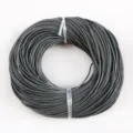 Cordón de cuero redondo gris oscuro de alta calidad para la creación de joyas DIY - 2mm-2m / Gris oscuro