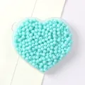 Perles rondes en acrylique bleu cyan dans un récipient en forme de cœur pour bijoux artisanaux - 27 Bleu Lac