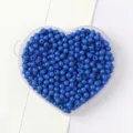 Perles rondes en acrylique bleu dans un récipient en cœur pour bijoux DIY - 37 Bleu Roi