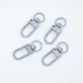 Set di quattro moschettoni in lega di zinco iridescente per portachiavi e fai da te - 1 Pezzo/Confezione / Viola Magico