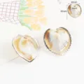 Stile oceano pendente cuore conchiglia acrilico bordo oro DIY collana creazione materiale. - Conchiglia (30x30mm) / 1 Pezzo