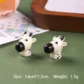 Nahaufnahme von niedlichen Mini-Resin-Giraffenköpfen für Bonsai- und Mikrolandschaftsdekor - Weißer Giraffenkopf