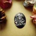 Vintage style black resin oval pendant with 3D skull pirate relief for DIY jewelry - Pirate Money Bag Style (9)