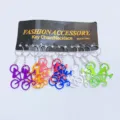 Juego de llaveros abrebotellas con forma de bicicleta de colores en tarjeta negra - Forma de Bicicleta / Tamaño 7CMx3.5CM