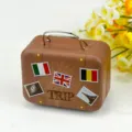 Maletita vintage de hojalata, caja de almacenamiento retro para cosmeticos y caramelos - Sellos de collage-03