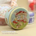 Contenitore rotondo in latta goffrata con illustrazione cat party per biscotti e dolci - Festa dei Gatti(18) / Taglia S