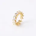 Eleganter vergoldeter Ring mit herzförmigen Zirkonia-Steinen für modebewusste Damen - Größe 6 / 18 Karat Gold (Weißer Zirkonia)