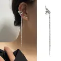 Κομψό μακρύ ασημένιο ear cuff με γεωμετρική αλυσίδα για αυτιά χωρίς τρύπες. - Αλυσίδα Κλιπ Αυτιού Ξωτικό Ασημί Τόνος / 1 Τεμάχιο