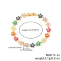 Vista dettagliata del bracciale in rame placcato oro con ciondoli a stella in CZ - Oro con Zirconia Multicolore (B00771-11)