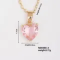 Collana con ciondolo a cuore rosa placcata oro zircone dettaglio vista ravvicinata. - Zirconia Cuore Rosa (N00486-4) / Oro