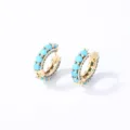 Eleganti orecchini a cerchio in rame con perline turchesi e zirconi per donna - Huggie Zirconia Oro Celeste / 16K Celeste