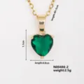 Collana con ciondolo a cuore in zircone verde placcato oro, elegante gioiello da donna. - Zirconia Cuore Verde Chiaro (N00486-2) / Oro