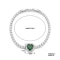 Elegante bracciale tennis color argento con un brillante zircone verde a forma di cuore - Verde Smeraldo (KSB00242-4)