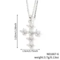 Collier avec pendentif croix trèfle argenté avec pierres de zircone. - Style Croix Zirconia Blanc Incrusté (N01667-6)