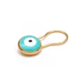 Detailopname van een Turkse Evil Eye-speld met goudkleurige afwerking en blauw email - Muntgroene Stijl (BD210GN00)