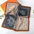 Elegante zijden vierkante sjaal van 70 cm met paisley-print voor dames in marineblauw crème - Stijl 17 / 70x70cm