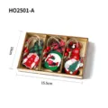 Set aus drei bunten Weihnachtsgnomen aus Holz in einer dekorativen Holzaufbewahrungsbox - Wichtel Anhänger A (HO2501-A) / 3er Set