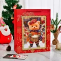 Große rote Weihnachts-Geschenktüte mit Trommler-Bär-Motiv und goldenem Glitzerrahmen - Weihnachtsroter Bär