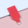 Minimalistischer roter PU-Leder Schlüsselanhänger mit weißen Nähten und Metallring - Rot