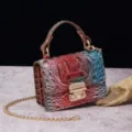 Bolso bandolera vintage para mujer con textura de cocodrilo en relieve y degradado rojo y azul - 15# Rojo Azufaifa y Marrón (PG877 15# Rojo Azufaifa y Marrón)