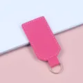 Minimalistischer rosa PU-Leder Schlüsselanhänger mit eleganten weißen Ziernähten - Fuchsia