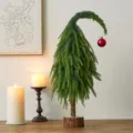 Sapin de Noël artificiel en PE avec décoration rouge et base en bois naturel - Style Nu Original Grand / 60CM