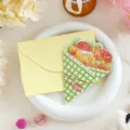 Creative floral bouquet-shaped greeting card with yellow envelope for romantic gifts - Green & White Checkered Bouquet Style / Yellow Envelope
