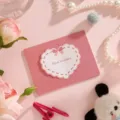 Bonita tarjeta de felicitación rosa de 3 pliegues con encaje de corazón y texto Best wishes - Estilo Encaje Rosa (2【三折爱心贺卡】)